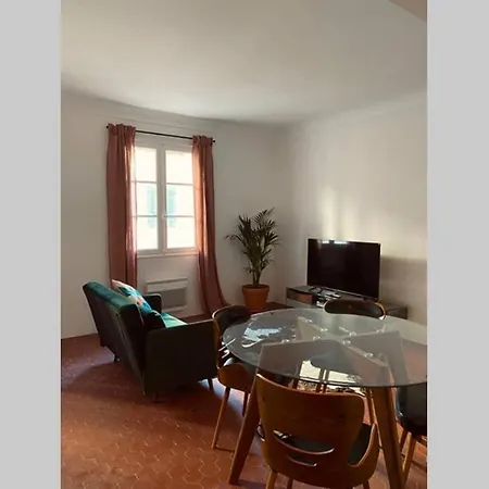 Διαμέρισμα Studio De Charme Au Coeur Du Vieux Village *